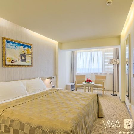 Vega Hotel Mamaia Kültér fotó